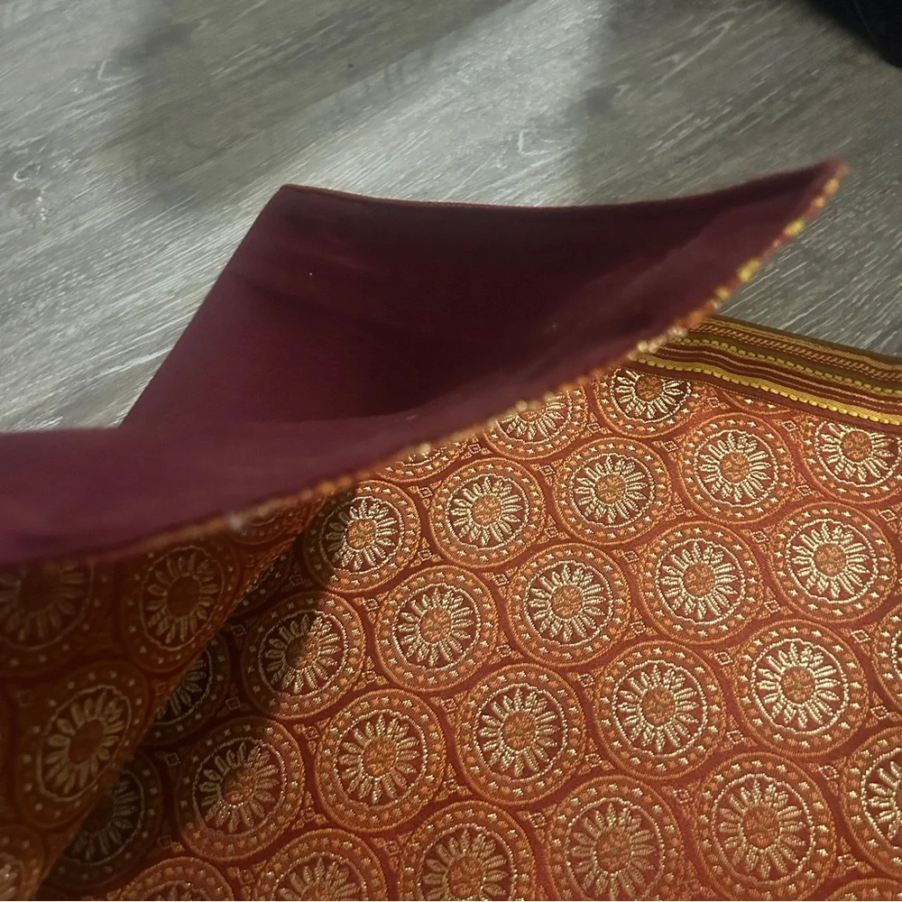 ✨Pier 1 Imports Burnt Orange & Gold Embroidered Table Runner –Elegant Boho Chic